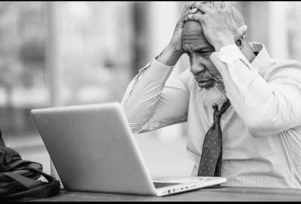 CEO, M&A Deal Informations-Leakage